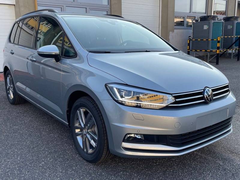 Volkswagen Touran 1.5 TSI DSG Comfortline AHK LED Easy Kame