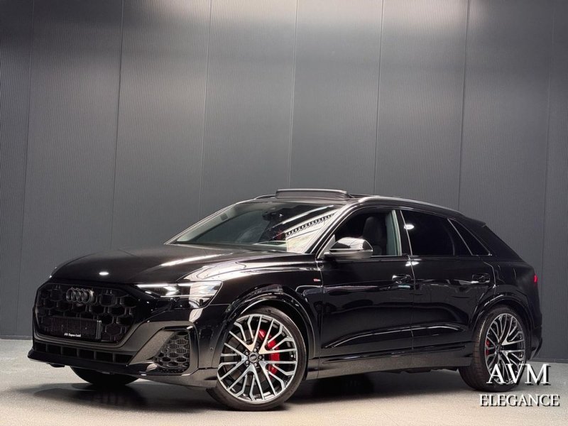 Audi Q8 55 TFSI e - PANO - BandO - 3D KAMERA - AHK -