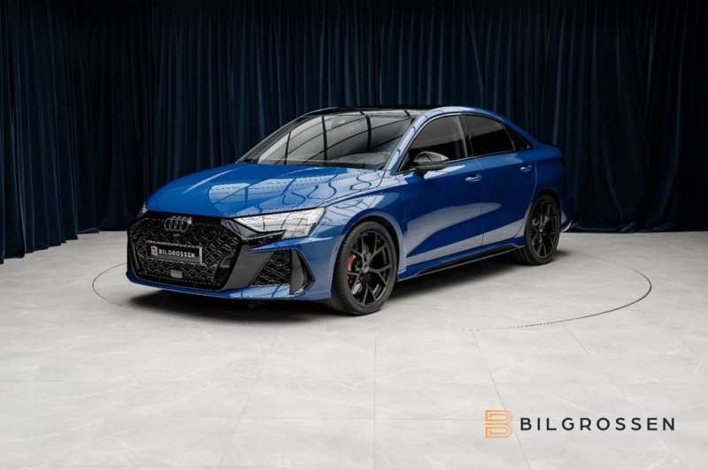 Audi RS3 Limousine 2.5 TFSI Quattro Pano Bucketseats