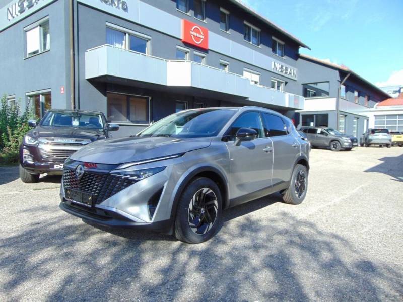 Nissan Qashqai N-Connecta 1.3 DIG-T 158PS AT (B) Klima