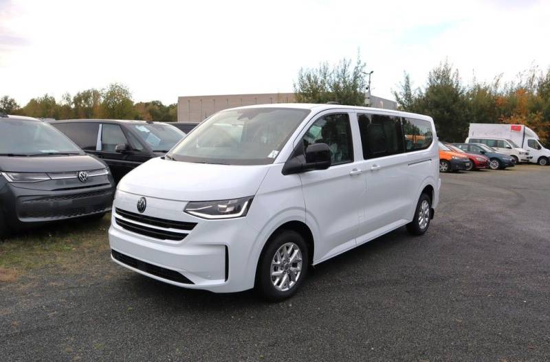 Volkswagen T7 Caravelle Life 2.0 TDI Aut. 4Motion lang *
