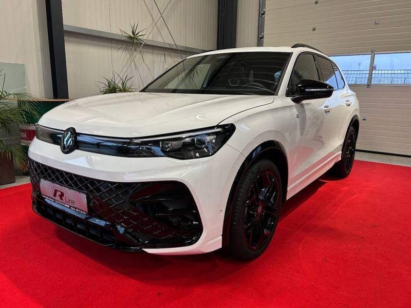 Volkswagen Tiguan R-LINE 2.0 TDI DSG *PANO*AHK*SIDE*HuD*LED