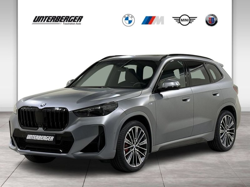 BMW X1 xDrive23i M Sport Pro Da+ PA+ HUD HK Pano AHK