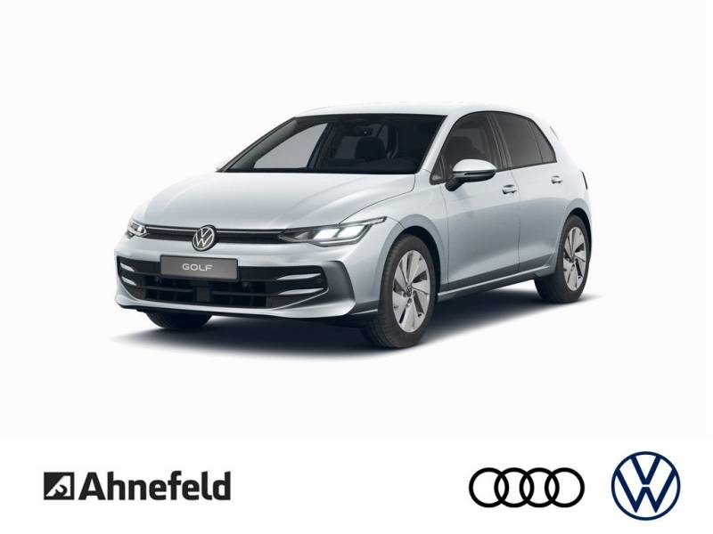 Volkswagen Golf VIII 1.5 eTSI Life DSG KAMERA AHK ACC LED