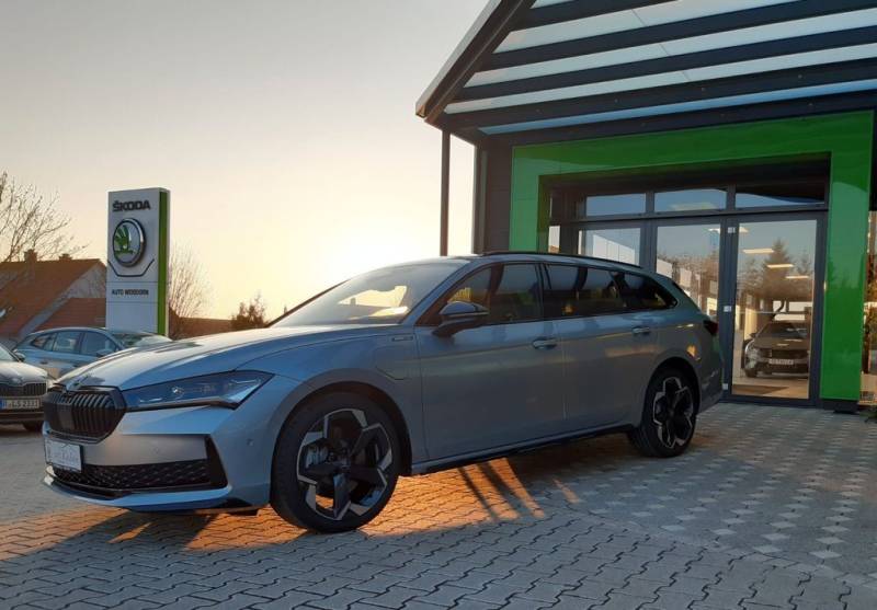 Skoda Superb Sportline Combi 1.5 TSI iV 150 kW