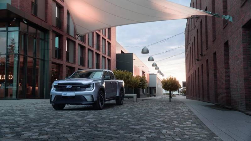 Ford Ranger V6 Doppelkabine MS-RT+21 ZOLL+BandO+AHK+UV