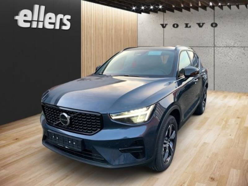 Volvo XC40 B4 Plus Dark Abstandstempomat el. Sitze Goo