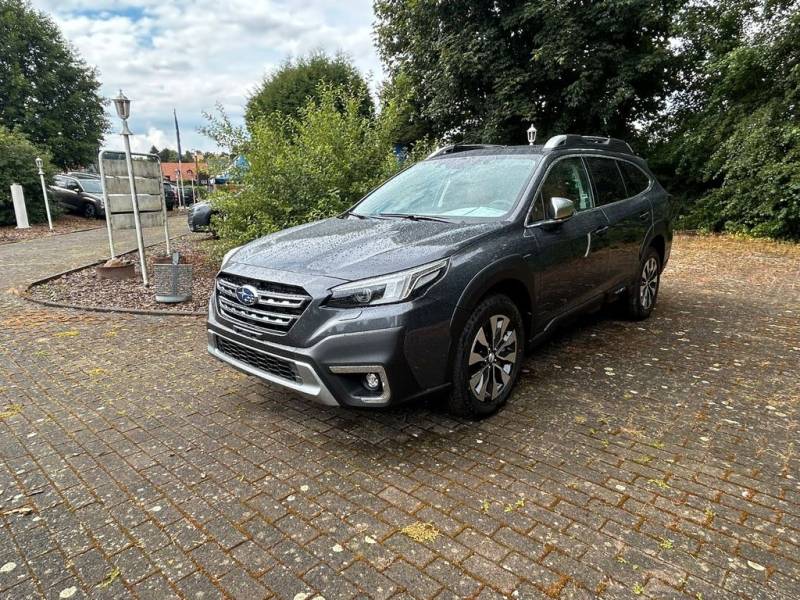 Subaru Outback 2.5i Platinum Lineartronic Modell 2025
