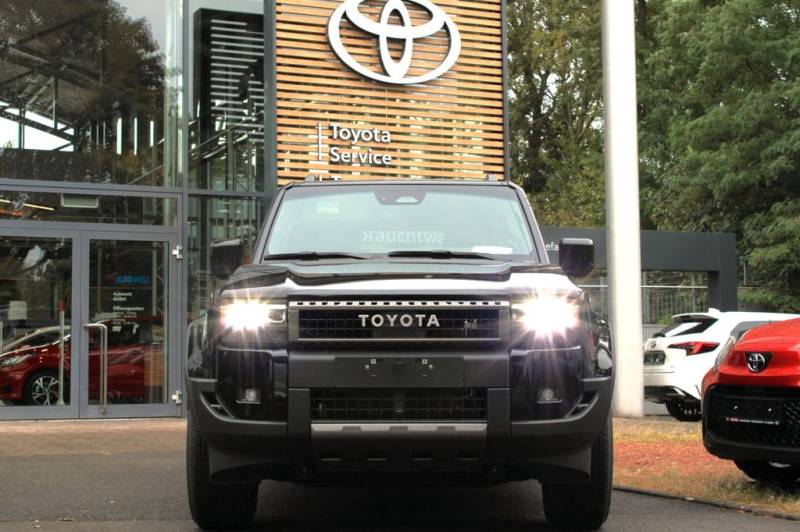 Toyota Land Cruiser Executive 2.8 SOFORT