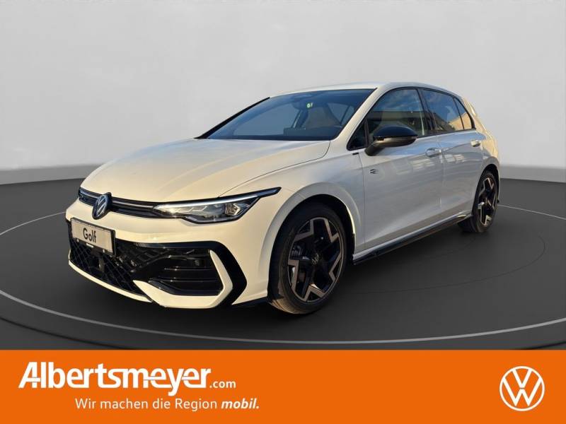 Volkswagen Golf VIII 1.5 eTSI R-Line +DSG+KAMERA+LED
