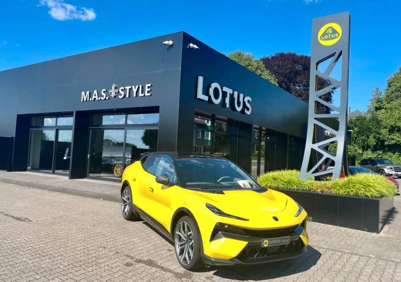 Lotus Eletre R KEF Komfortsitze Carbon