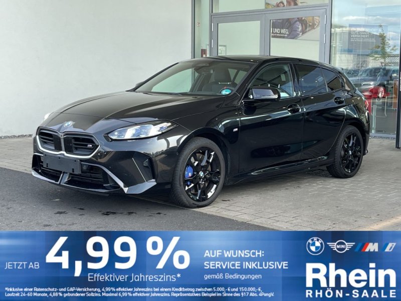 BMW M135 xDrive Limousine Navi.HUD.H/K.PANO.P+.LED.