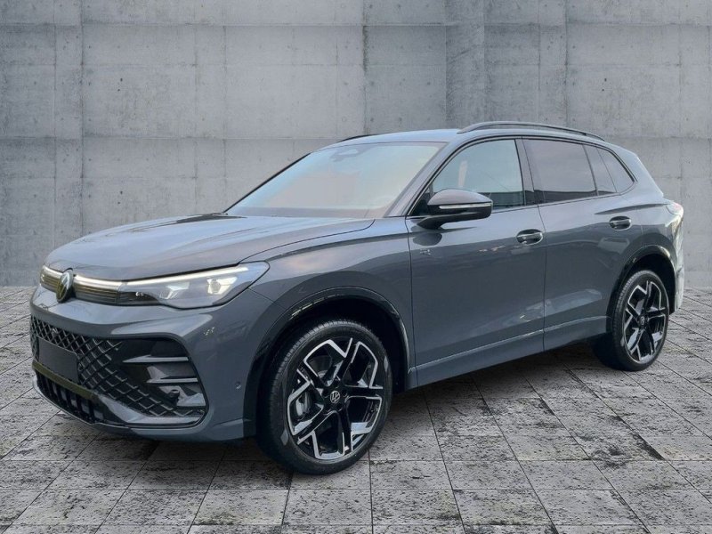 Volkswagen Tiguan 2.0 TDI R-Line DSG / Black Style / AHK