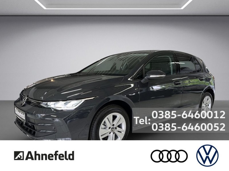 Volkswagen Golf VIII Life 1.5 TSI 6-Gang