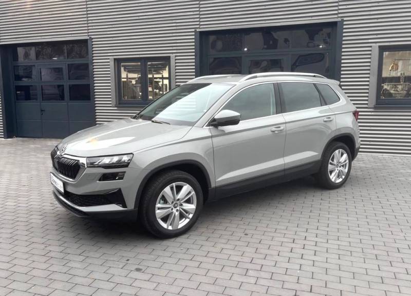 Skoda Karoq Selection/LED/ACC/APP/5J.Gar