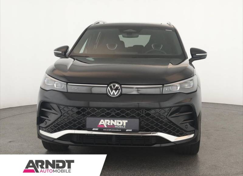 Volkswagen Tiguan 2.0 TSI DSG 4M R-Line IQ Pano Nav ACC 360