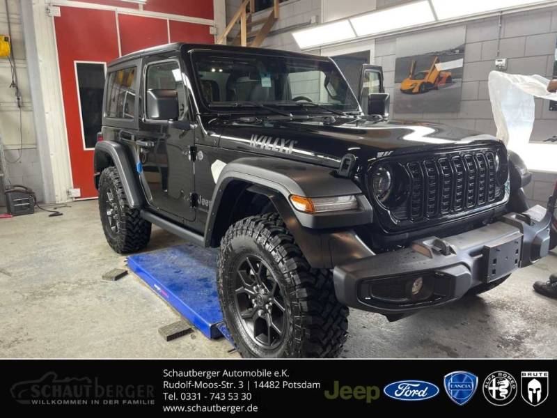 Jeep Wrangler 3 Türer ''Willys'' 4x4 inkl. Navi und A