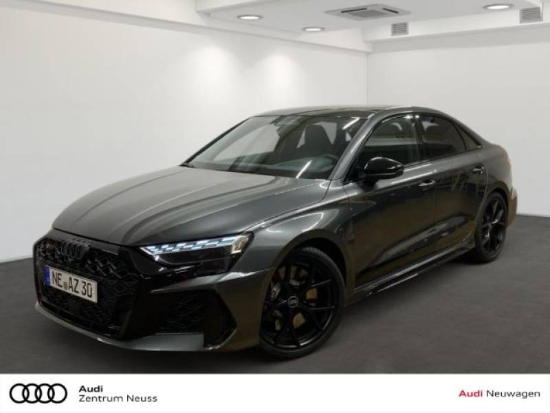 Audi RS3 LIMOUSINE 294 kW S TRONIC