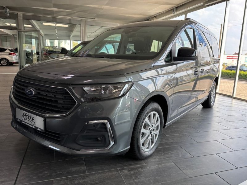 Ford Grand Tourneo Connect Titanium AWD