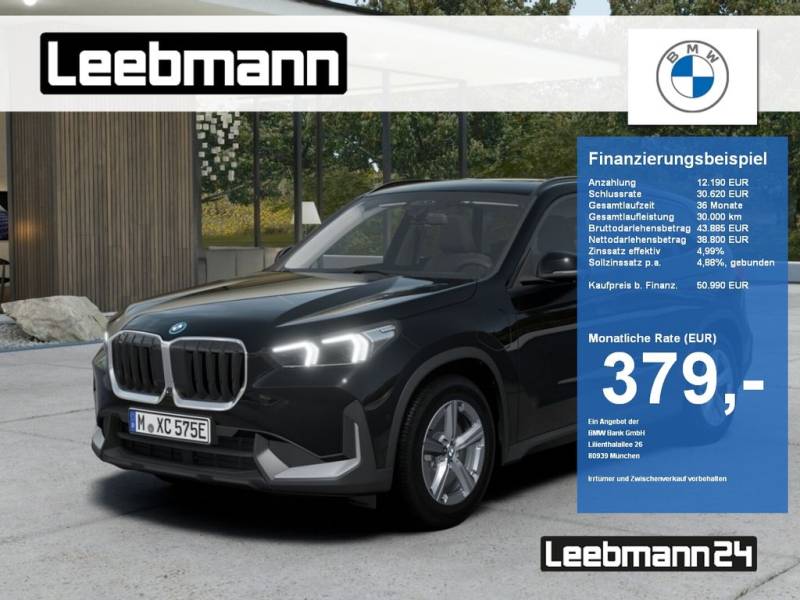 BMW X1 xDrive30e PanoramaGlasdach/AHK/ACC/AdaptLED