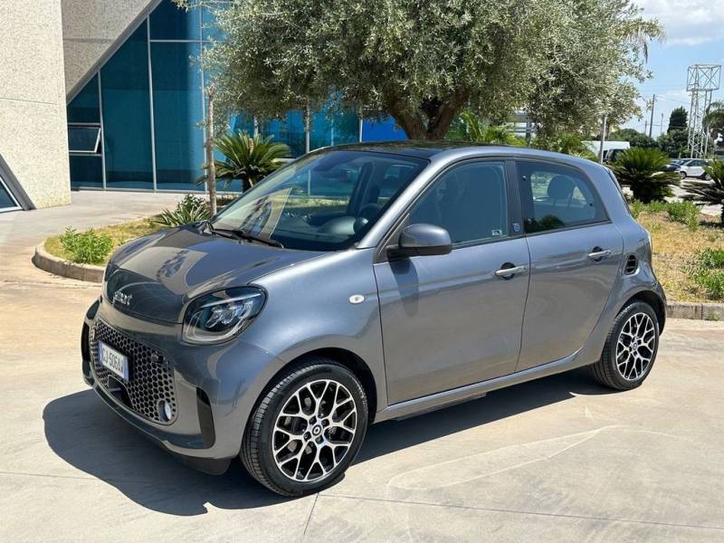 Smart smart forFour eq Passion 22kW offerta T-Stock pr