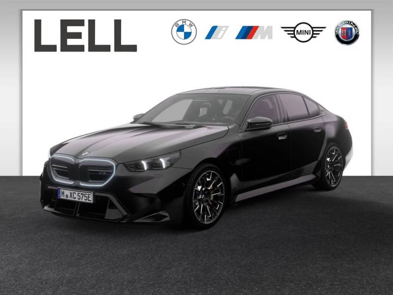 BMW M5 Limousine Ultimate Package / AHK / Carbon / B