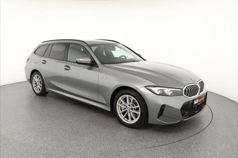 BMW 330i xDrive M Sport ACC-Pano-HUD-ParkAs+360-AHK