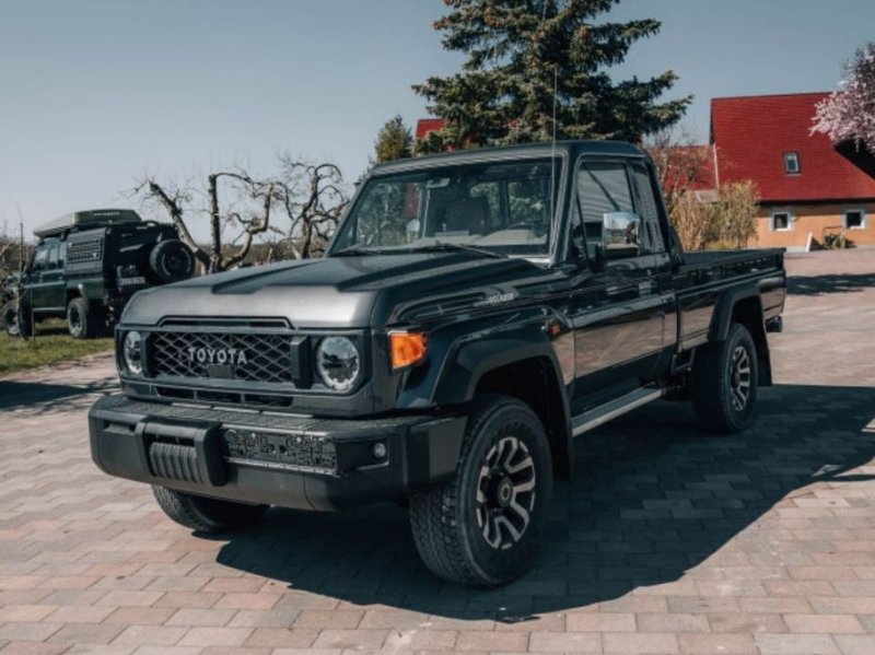 Toyota Land Cruiser GDJ 79SC VX LIM+