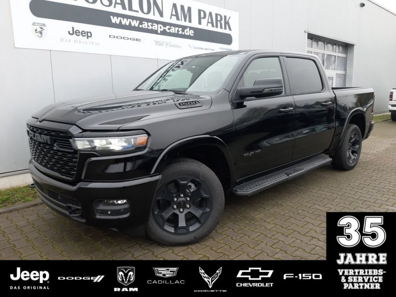 Dodge RAM 1500 Crew Cab Big Horn Night 3.0 - Pano