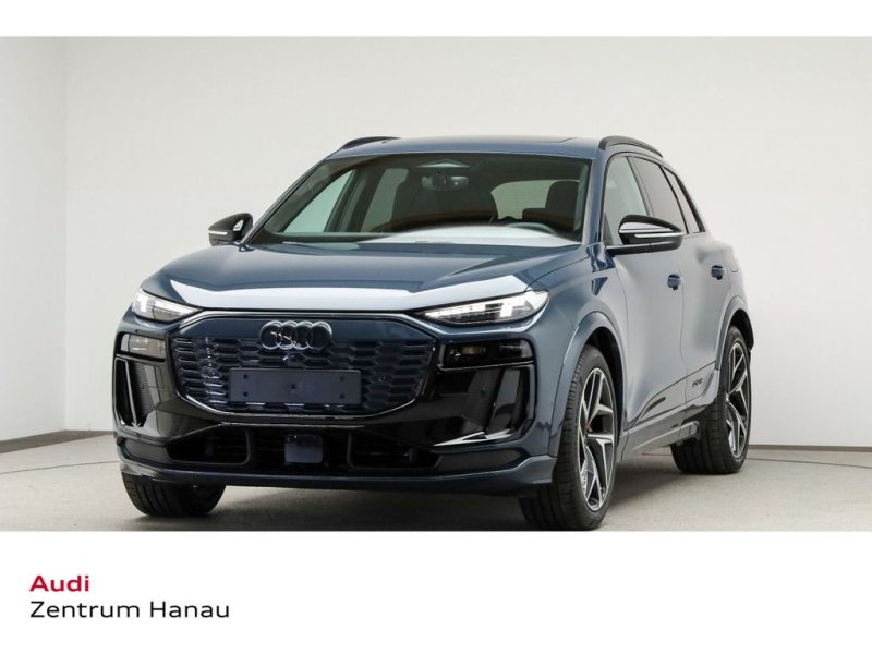 Audi Q6 e-tron quattro *TECHPRO*SLINE*PANO*BandO*AHK*CA