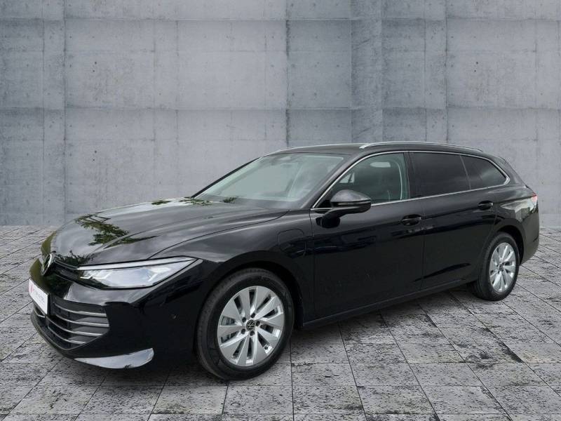 Volkswagen Passat Business 1,5 l eHybrid / NAVI / AHK / IQ