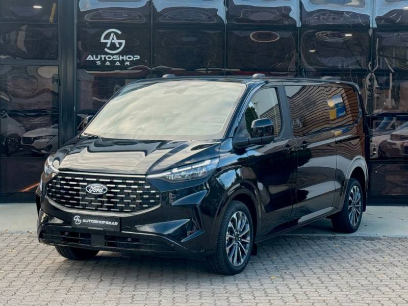 Ford Custom Tourneo Titanium AWD/PANO/19"/L2