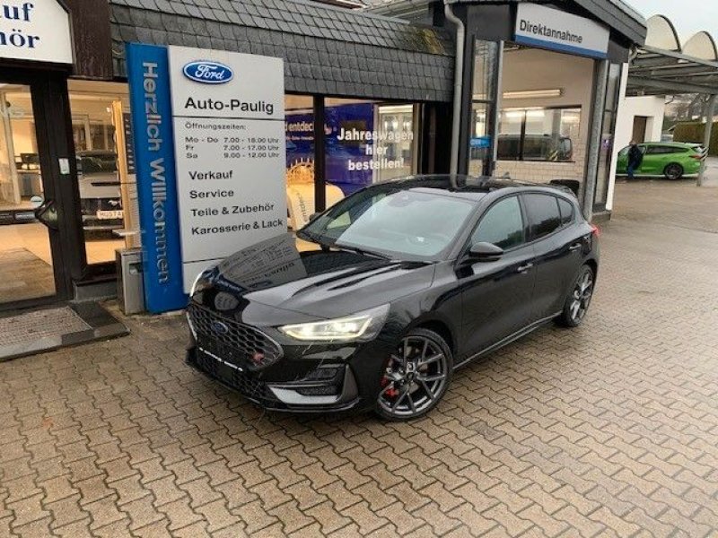 Ford Focus ST X BandO