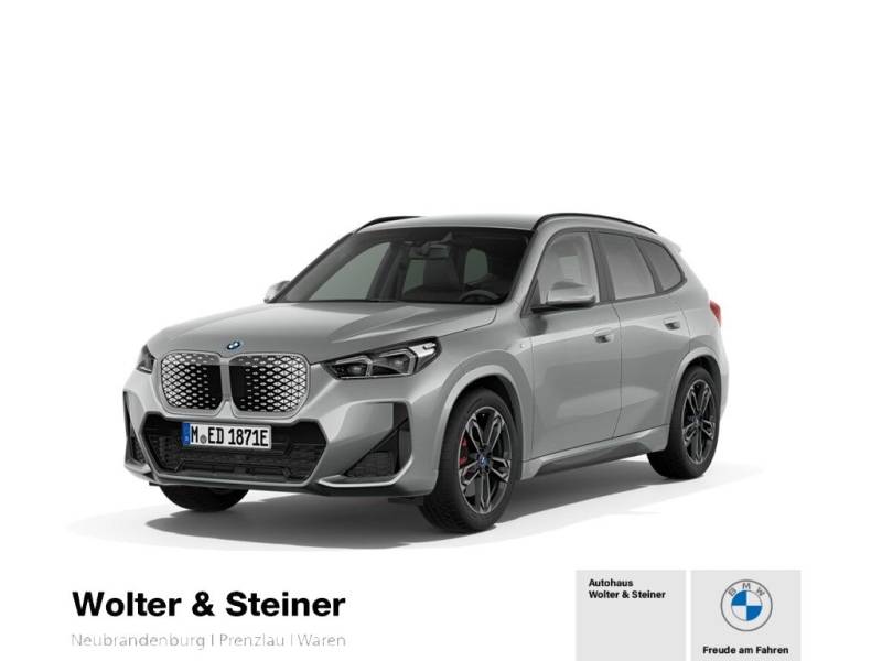 BMW iX1 20 eDrive M Sport Pro ACC AHK H/K RFK