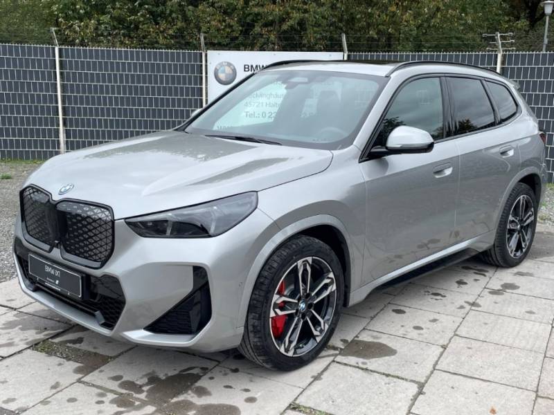 BMW iX1 30xDrive M Sport AHK el. Driv.Prof. Head-Up!