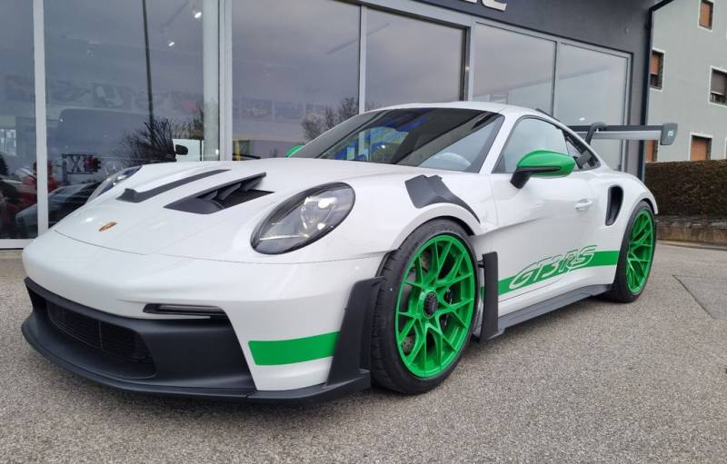 Porsche 992 911 GT3 RS Lift Leder Grün Carbon Kamera 