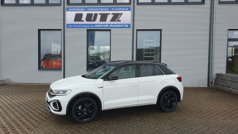 Volkswagen T-Roc R-Line 1,5 TSI DSG AHK/BlackStyle/Keyl/RFK