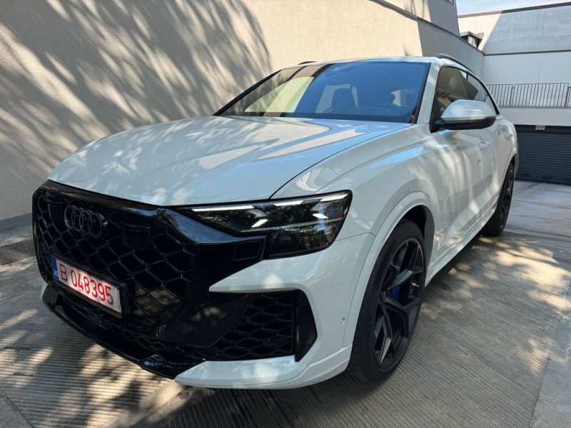 Audi RSQ8 Performance/Pano/23Inch/Sport exh.