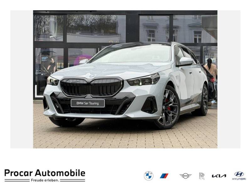 BMW 530e xDrive M Sport PANO AHK DA PROF PA PROF 20"