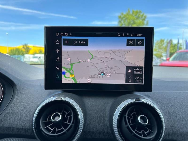Audi Q2 35 TFSI S line S-tronic Rückfahrk Klima Sitzh