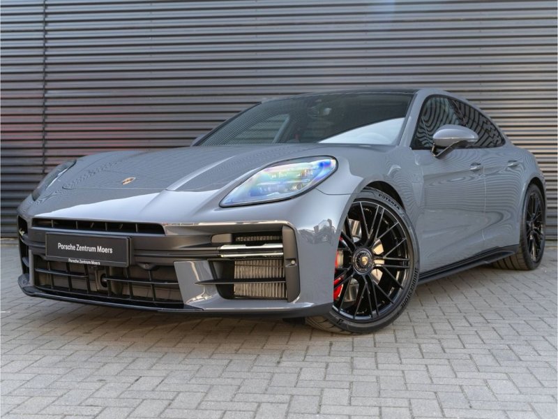 Porsche Panamera GTS HD Matrix,HEAD UP,PANO