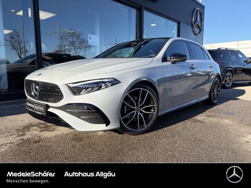 Mercedes-Benz A 200 Kompaktlimousine AMG Night AHK Pano StHz