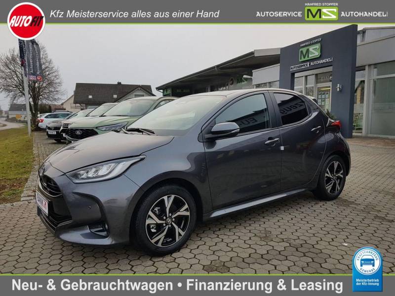 Toyota Yaris 1.5 Dual-VVT-iE HYBRID Teamplayer Multi...