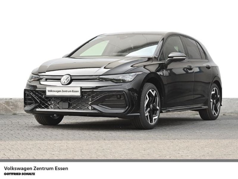 Volkswagen Golf R -Line 1 5L eTSI DSG IQ.Light BlackStyle
