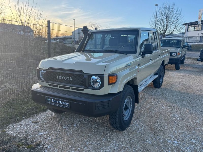 Toyota Land Cruiser  GRJ79 DC LX AUTOM Basisfahrzeug