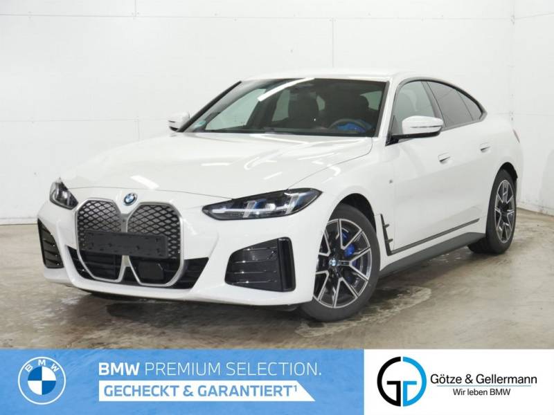 BMW i4 xDrive40 M Sport //StopandGo AHK HUD FACELIFT