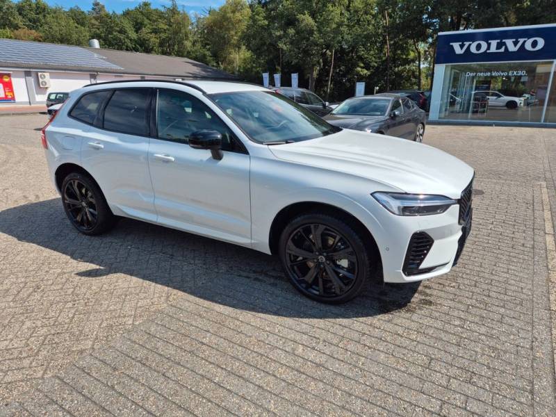Volvo XC60 Plus Black Edition Recharge/360°