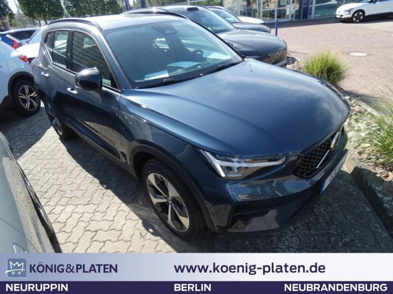 Volvo XC40 B3 Ultra Dark Klima Navi Leder