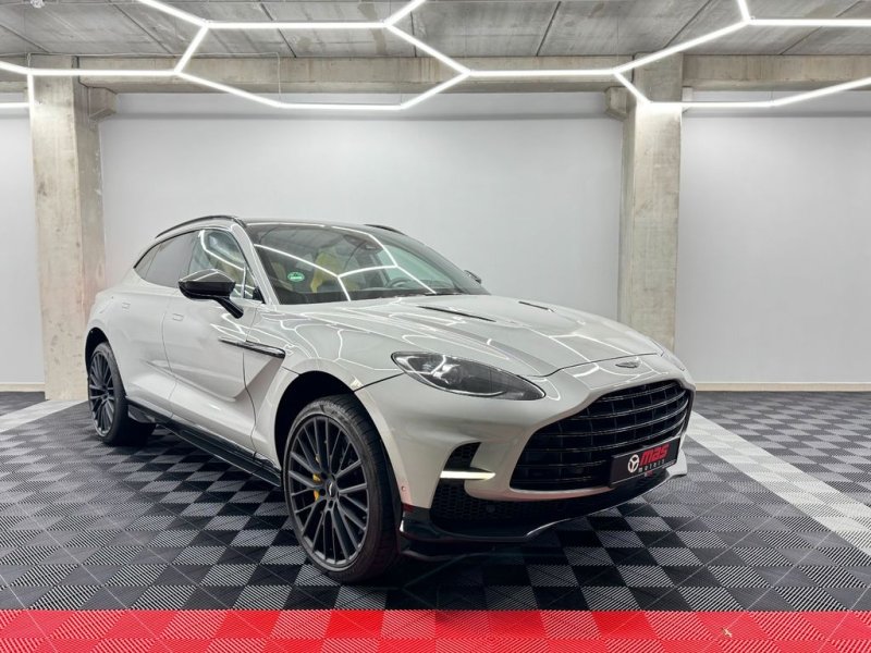 Aston Martin DBX 4.0 V8 DBX707 2023
