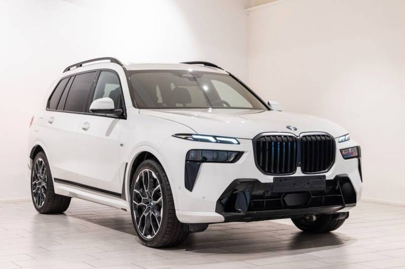 BMW X7 40d M Sport Pro*TravelandComfort*HandK